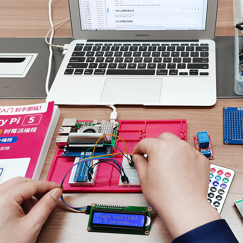 مجموعة تطوير مستشعر Raspberry  - مراجعة Raspberry Pi 5 8Gb Board وسعره